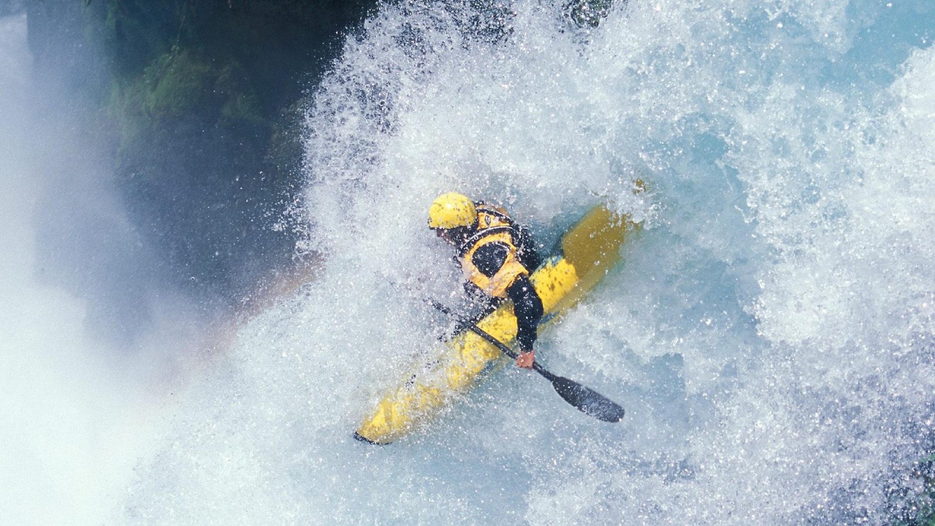 绝杀时刻，德国战车碾碎东瀛武士，波尔引领的足球哲学独步天下